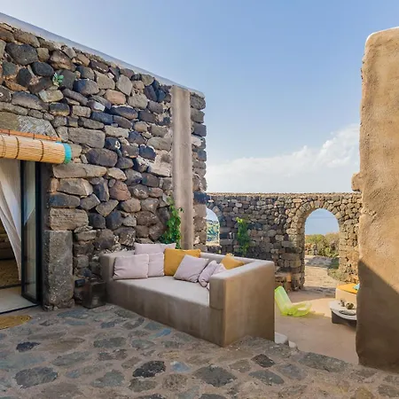 Villa Dammusi Aloe Tracino